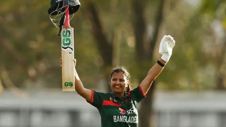 অস্ট্রেলিয়ার বিপক্ষে সোবহানার রেকর্ডগড়া সেঞ্চুরি