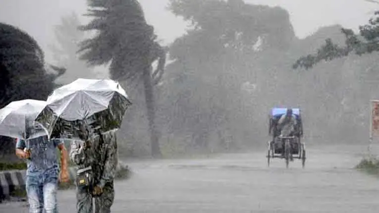 চট্টগ্রামসহ ১১ জেলায় ঝড়বৃষ্টির আভাস