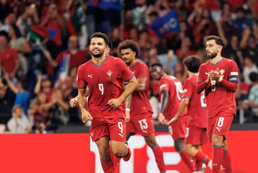 রোনালদোকে ছাড়াই জিতে কোয়ার্টার ফাইনালে পর্তুগাল